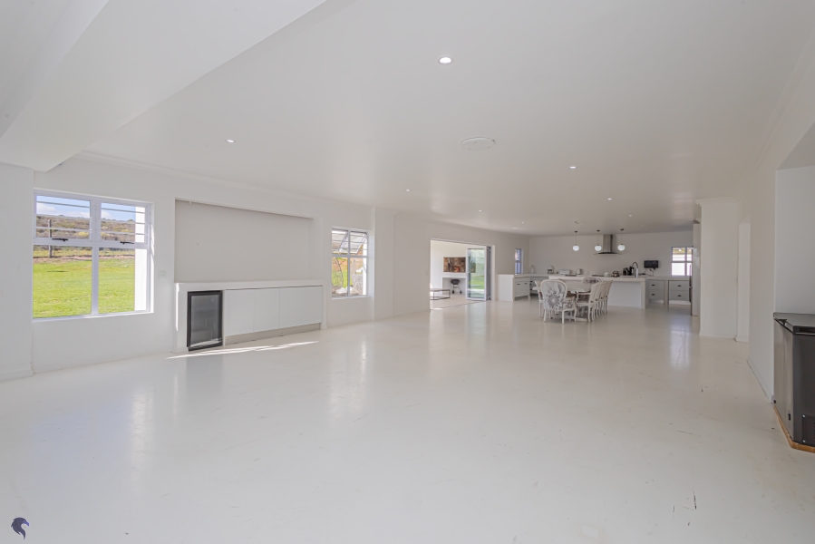 6 Bedroom Property for Sale in Long Acres Country Estate Western Cape